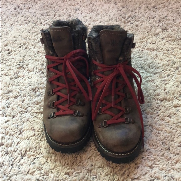 Woolrich Leather and Wool Boots - Picture 2 of 8